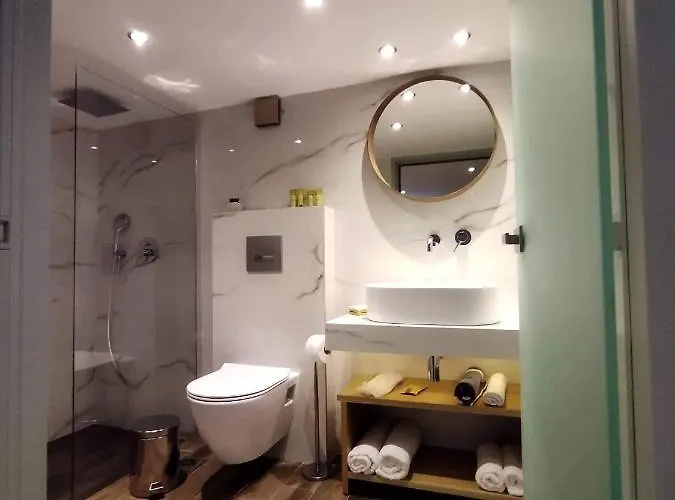 Plumbago Apartment